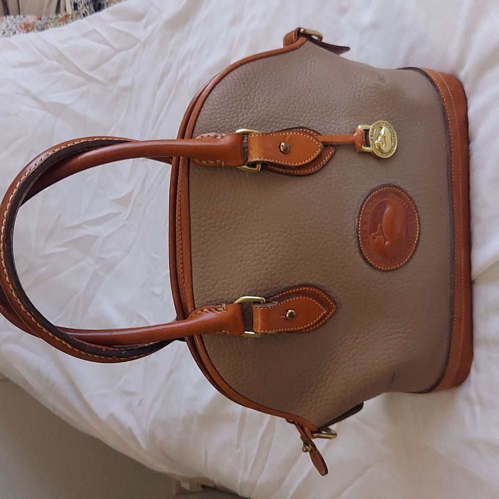 VINTAGE DOONEY & BOURKE PURSE